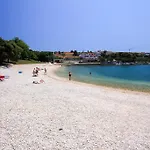 Benito * Pjescana Uvala