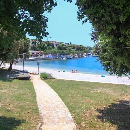 Benito * Pješčana Uvala